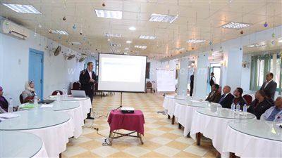 الدوادي يشارك ببرنامج التنمية المحلية بقنا | صور