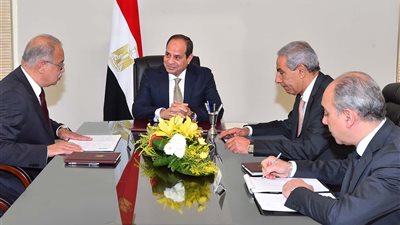 وزير الصناعة: إنشاء مشروعات لإنتاج الأسمدة الفوسفاتية