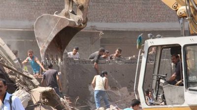 محافظ القاهرة يشدد على الانتهاء من هدم مدابغ سور مجرى العيون