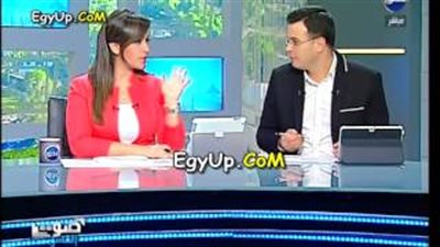 بالفيديو.. مذيع المحور لـ«المؤهلات»: فيها إيه لو اشتغلتوا «call center»