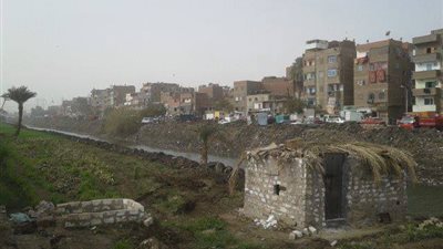 المياه الملوثة تروي 2600 فدان في أسيوط.. نقيب الفلاحين: محطات الصرف تصب نواتجها في «السوهاجية».. المحاصيل أصابت المواطنين بالأمراض المزمنة.. «مياه الشرب»: النواتج يتم معالجتها