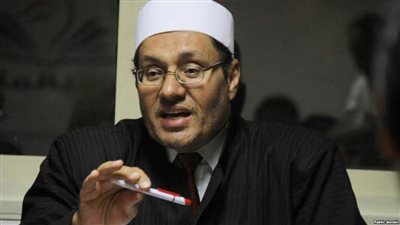 «أئمة أستراليا» يطالبون بمنع ظهور مصطفى راشد: جاهل دينيا (فيديو)