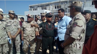 «كامل الوزير» يزور مدينة أثاث دمياط