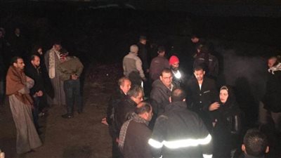 حريق هائل بمخزن بمدينة قها في القليوبية | صور