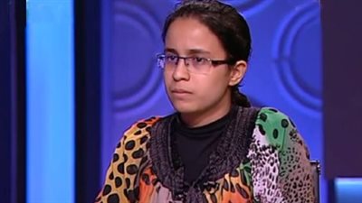 «أزمة مريم» على مائدة الحكومة.. مجلس الوزراء: خطاب استقالة وزير التعليم بسبب طالبة صفر الثانوية «مزور».. محلب يتصل بالفتاة ويدعوها للقائه اليوم بمكتبه.. واستدعاء الخبراء والمحققين 