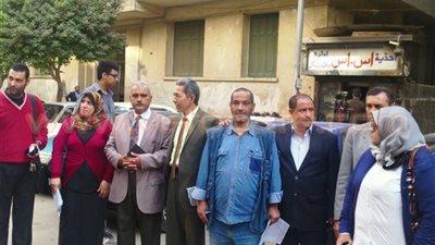 تظاهرة لأولياء أمور طلاب الإعدادية أمام «الوزراء»