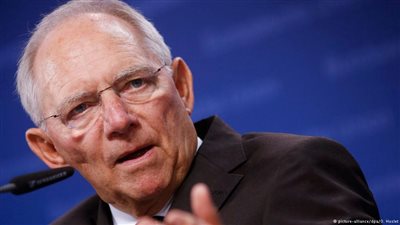 وزير ألماني يطالب أوربا بموقف حاسم بشأن أزمة اللاجئين