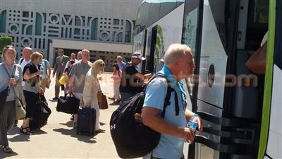 بالصور.. مطار الأقصر الدولي يستقبل رؤساء شركات السياحة الأمريكية