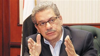 رئيس جامعة بني سويف يهاجم الإعلام.. والسيسي: له رسالة يؤديها