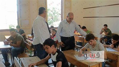 وكيل «التعليم» ببورسعيد يتفقد لجان امتحانات الدور الثاني للإعدادية