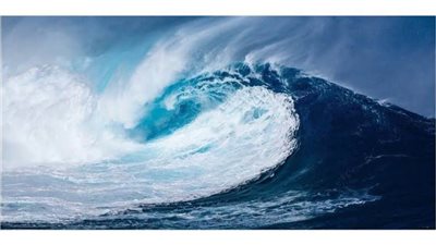 الأرصاد تحذر من الملاحة بالبحر المتوسط: الأمواج تصل لـ 4 أمتار