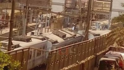 القصة الكاملة لخروج مترو المرج عن القضبان.. انقلاب عربتين يعطل العمل بالمحطة.. انتقال قيادات مترو الأنفاق لمتابعة الحادث.. عودة الحركة بشكلها الطبيعي غدًا.. والصحة: لا يوجد إصابات