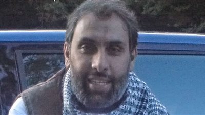 فرنسا ترحّل الأب الروحي لمنفذي هجوم «شارلي إيبدو» إلى الجزائر