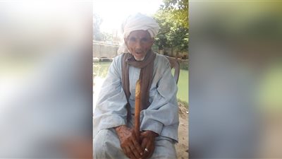 محافظ سوهاج يكلف «التضامن» بصرف معاش شهري لمسن