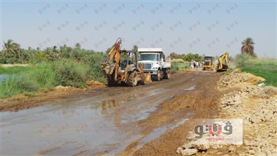 بالصور.. «كلاكيت ثالث مرة.. انهيار أحواض الصرف الصحي في أراضي النوبة».. تدمير آلاف الأفدنة الزراعية.. الأهالي يستنكرون تجاهل المسئولين للأزمة.. ووزير الإسكان يزور محطة بلانة
