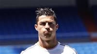 قميص رونالدو الأكثر مبيعًا في عام 2013