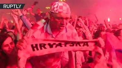 فرحة جماهير كرواتيا بصافرة النهاية أمام إنجلترا (فيديو)