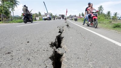 زلزال بقوة 5.2 ريختر يضرب إندونيسيا