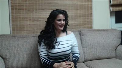 ريهام سعيد لـ«سما المصري»: ابعتيلنا الـ10 آلاف جنيه عشان مزنوقين