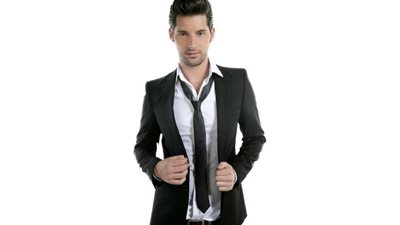 للعريس.. تعرف على قواعد وإتيكيت اختيار بدلة الزفاف