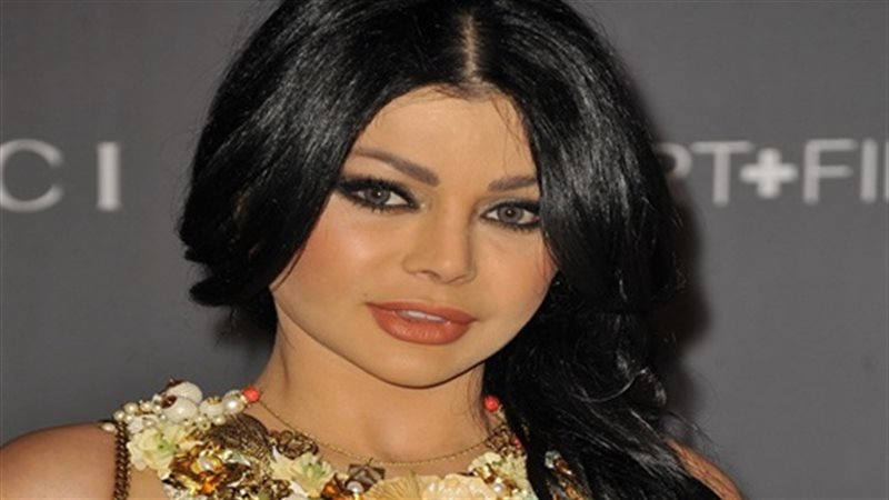 الفنانة اللبنانية