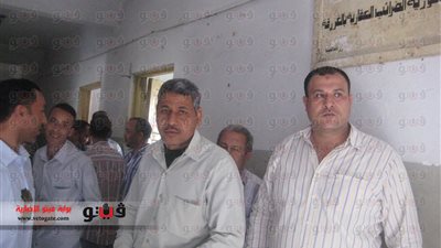 العاملون بـ