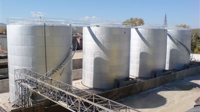 خبير: رفع أسعار الغاز والكهرباء يؤثر على الصناعات الكمياوية