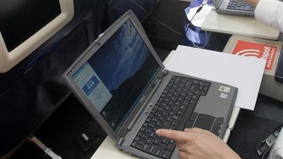 بريطانيا ترفع حظر الإلكترونيات على الرحلات الجوية التركية