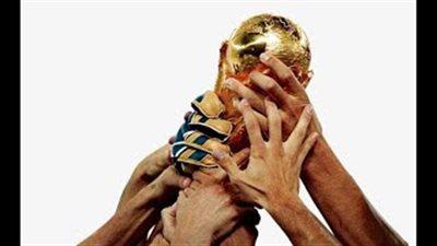 خبيرة أبراج: الحظ سيقف بجانب فرنسا في نهائي المونديال (فيديو)