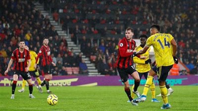 أرسنال يتعادل مع بورنموث بهدف في البريمرليج