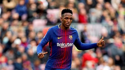 مدافع برشلونة: أتمنى تقديم الأفضل سواء بقيت أو رحلت