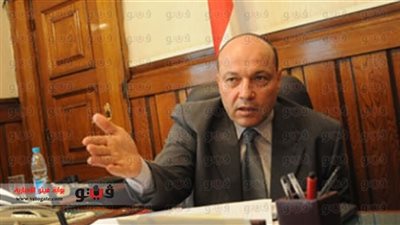 اتحاد كليات الأزهر يتهم رئيس الجامعة بإصابة زملائهم بالتسمم