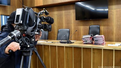 بدء محاكمة أم ألمانية اصطحبت أطفالها للانضمام لداعش