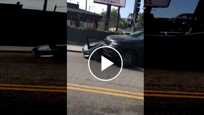 سائق يتسبب في حادث تصادم لحظة هروبه (فيديو)