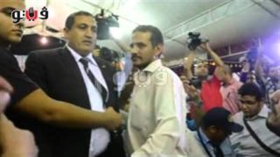 بالفيديو.. باعة «الترجمان» لـ«نائب محافظ القاهرة»: «مش لاقيين ناكل»