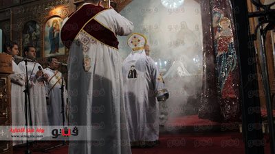 بالفيديو والصور .. بدء صلاة الأربعين على أرواح شهداء الوراق