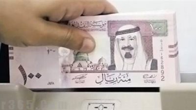 الريـال السعودي يسجل 478 قرشا.. والدينار الكويتي بــ59.24 جنيها