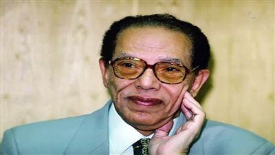 مصطفى محمود: طه حسين أديب وليس مفكرا