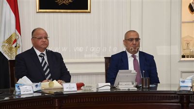 وزير الإسكان ومحافظ القاهرة يتابعان تنفيذ محور إبراهيم العرابى | صور