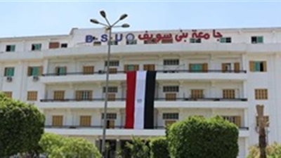 قرار جمهوري بتعيين وائل الشاعر عميدا لكلية طب بني سويف