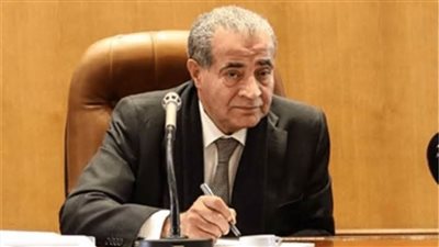 التموين تتخذ عدة إجراءات لتوفير اللحوم بالمجمعات والسيارات المتنقلة