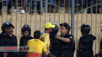 الأمن يُطلق قنابل الغاز على جماهير الإسماعيلى