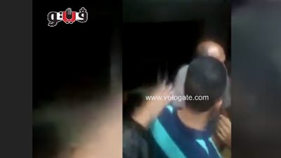 ركاب قطار «المنصورة - دمياط» يلقون القبض على شخص اختطف طفلا (فيديو)