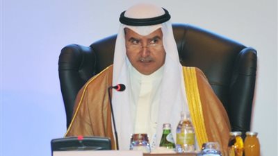 وزير كويتي: كبار منتجي النفط يبحثون اتفاق المعروض العالمي
