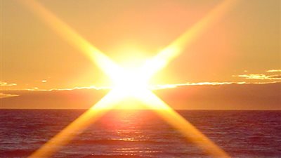 دراسة: أشعة الشمس تحفز الفرد على الانتحار