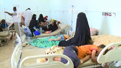 الإغاثة العالمية تتوقع ارتفاع مصابي الكوليرا في اليمن لـ600 ألف