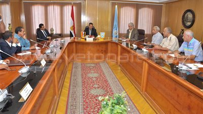 بالصور.. تفعيل منظومة النظافة الجديدة بأسيوط