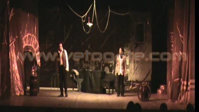 بالصور.. عرض «العادلون» على المسرح «العائم الكبير».. اليوم