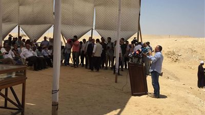 تفاصيل اكتشاف ورشة للتحنيط بجبانة سقارة