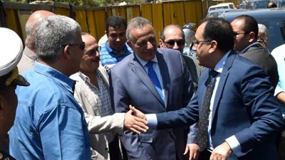رئيس الحكومة يفتتح التشغيل التجريبي الجزئي لنفق النهضة بالجيزة